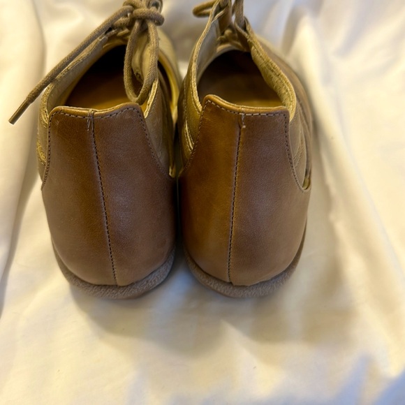 New Naot Kata Sandals - Picture 6 of 9